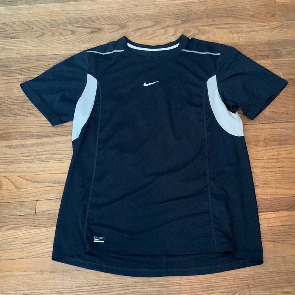 Men’s Nike Performance Active Vented Shirt